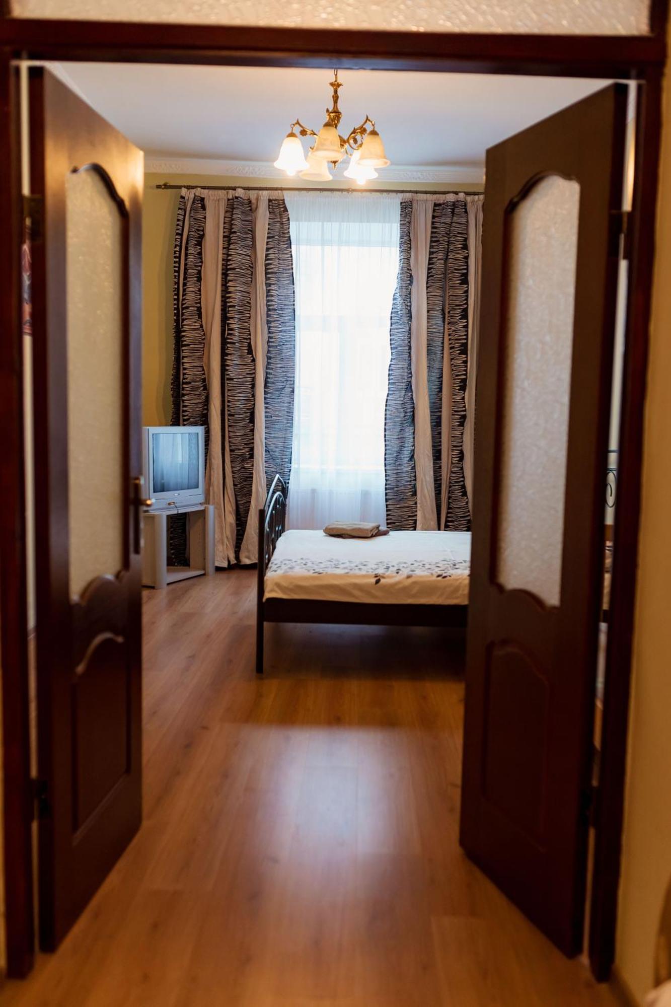 На Шептицьких Apartment ลวีฟ ภายนอก รูปภาพ